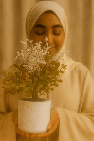 Artificial Potted Plant with Leaves | نبات صناعي بأوراق خضراء في أصيص